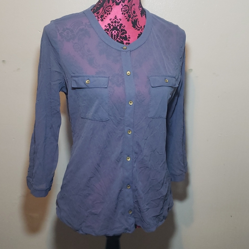 3💝 for $25 Limited Button Down Blouse